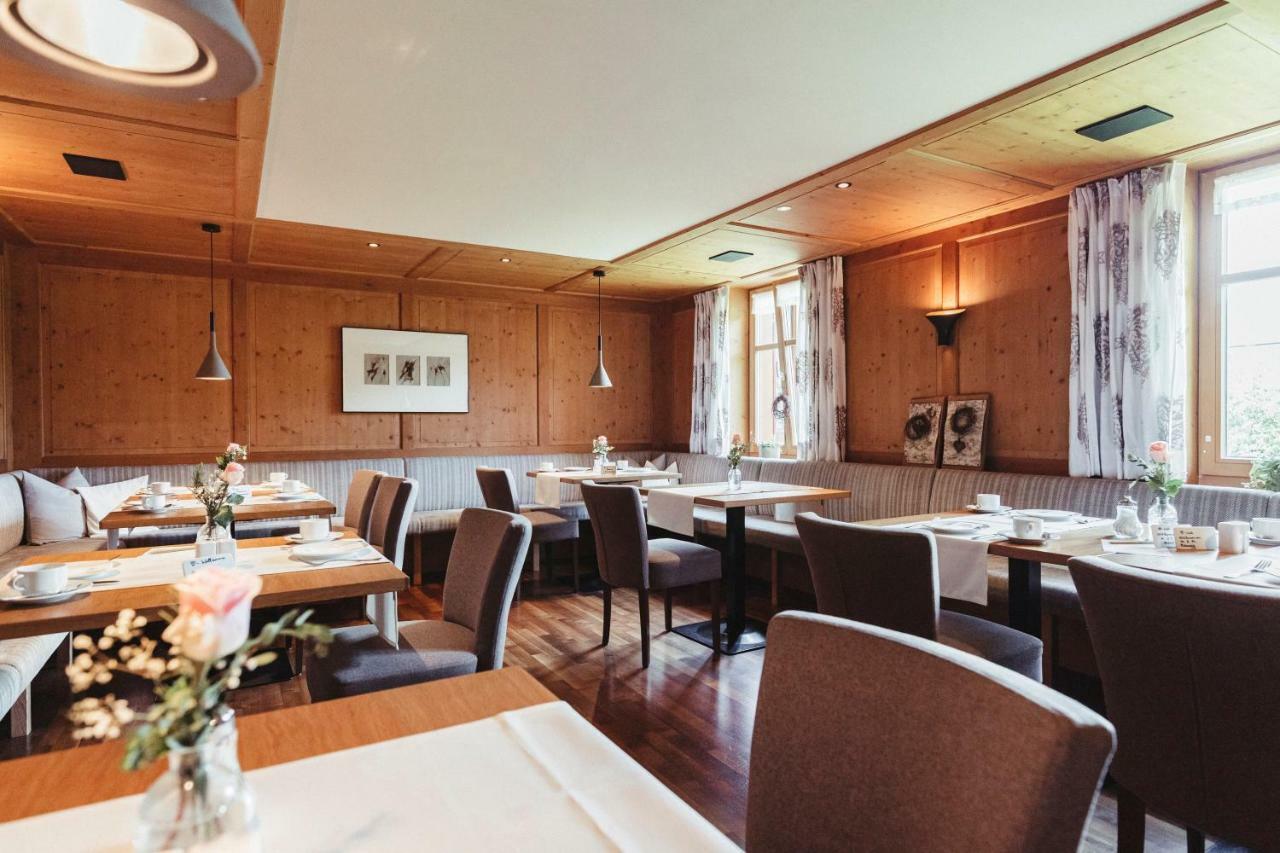 Hotel Gasthof Adler Schoppernau Eksteriør billede